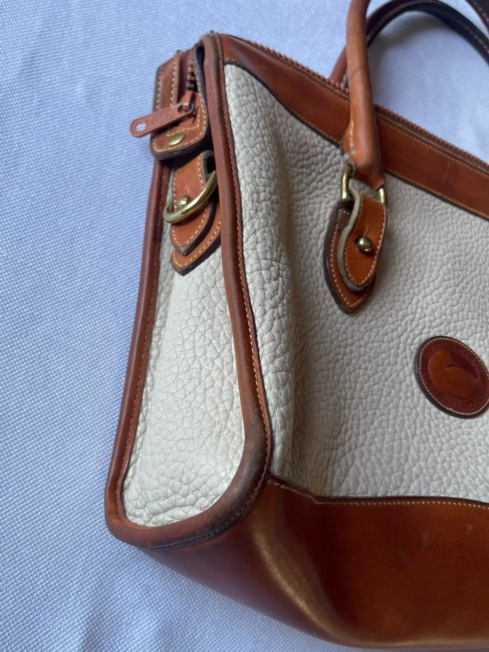 Dooney & Bourke All Weather Leather satchel Bag Vintage 80’s Purse Cream Brown